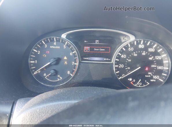 5N1DR2MN2HC674519 2017 NISSAN PATHFINDER Gray უკანა სავარძლების ხედი