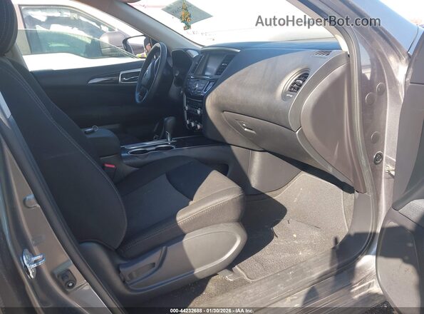 5N1DR2MN2HC674519 2017 NISSAN PATHFINDER Gray წინა სალონის ხედი