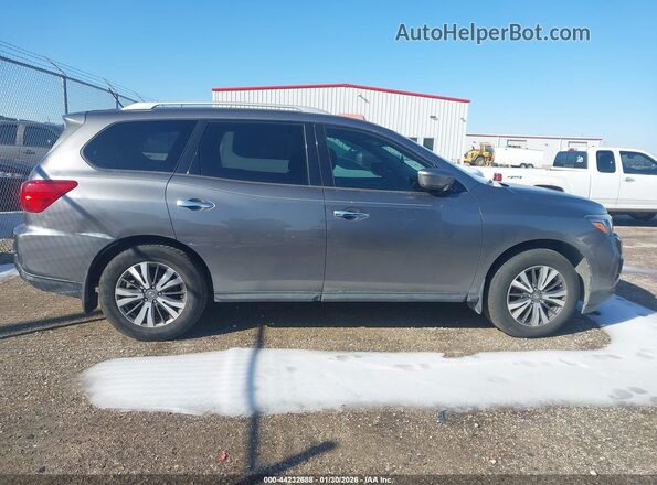5N1DR2MN2HC674519 2017 NISSAN PATHFINDER Gray უკანა სალონის ხედი