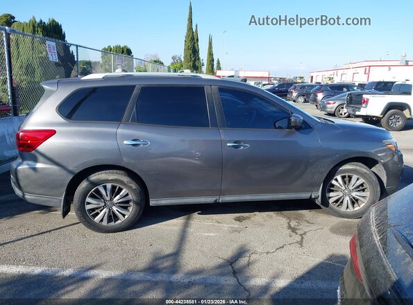 5N1DR2MN6HC665550 2017 NISSAN PATHFINDER Серый Вид задней части салона