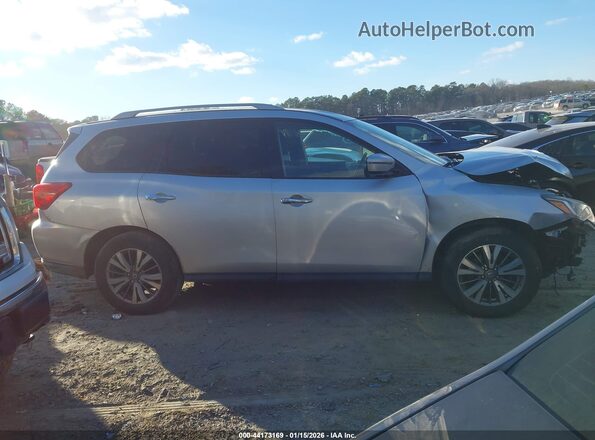 5N1DR2MN9JC636761 2018 NISSAN PATHFINDER Silver Widok wnętrza z tyłu