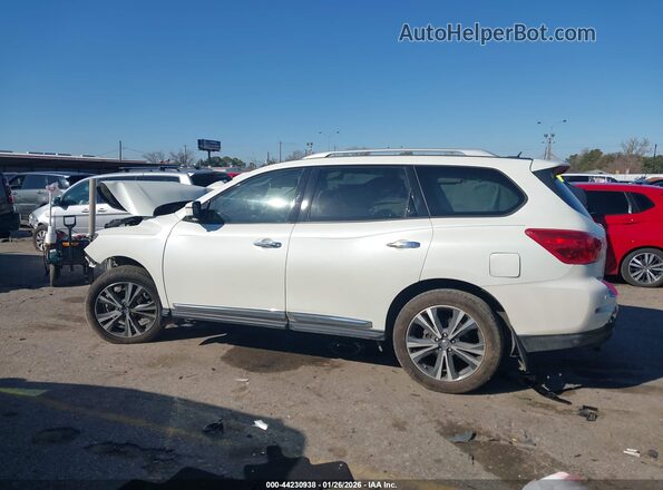 5N1DR2MNXJC677819 2018 NISSAN PATHFINDER White 