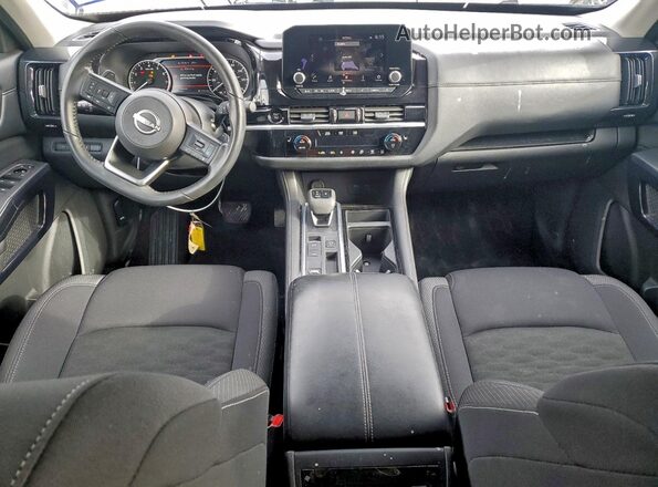 5N1DR3BA9SC209202 2025 NISSAN PATHFINDER Черный Вид панели приборов