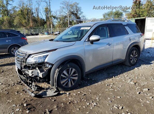 5N1DR3CC1PC234814 2023 NISSAN PATHFINDER Серебряный Передняя левая четверть