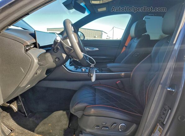 5NMMEDTC3TH040755 2026 GENESIS GV70 Gray Front interior view