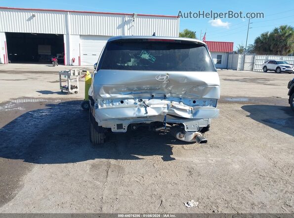 5NMP14GL4RH041652 2024 HYUNDAI SANTA FE Silver Widok z przodu