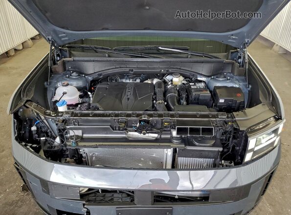 5NMP24GL3TH179087 2026 HYUNDAI SANTA Gray Vista del compartimento del motor