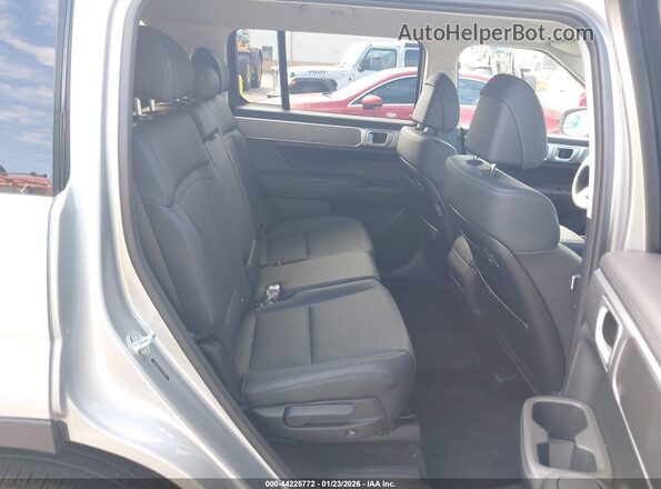 5NMP24GLXTH185131 2026 HYUNDAI SANTA FE Gray Vista de la etiqueta del VIN