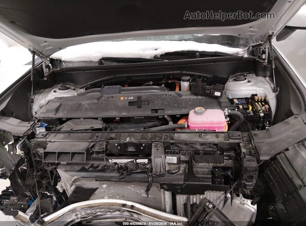 5NMP2DG1XRH007758 2024 HYUNDAI SANTA FE HYBRID Silver Widok z tyłu