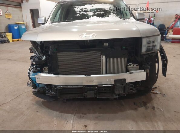 5NMP3DG10RH002162 2024 HYUNDAI SANTA FE HYBRID Silver Widok wnętrza z tyłu