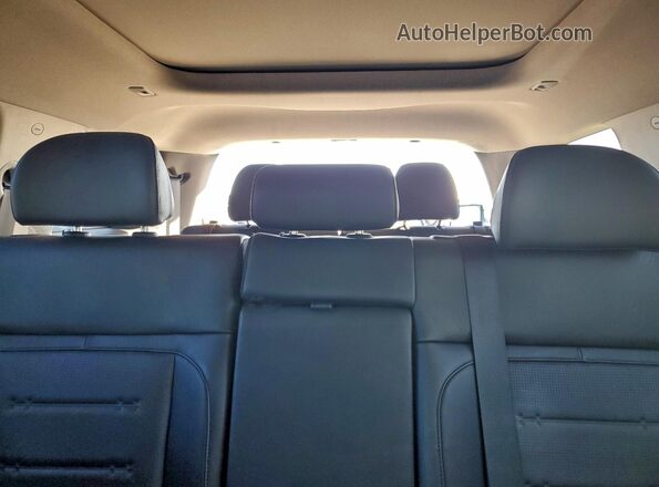 5NMP44GL0RH037623 2024 HYUNDAI SANTA Black Հետևի նստատեղերի տեսք