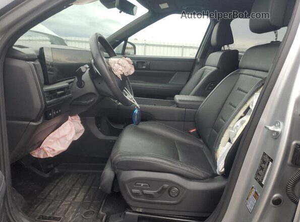 5NMP5DG18SH048337 2025 HYUNDAI SANTA FE CALLIGRAPHY Серебряный Вид салона спереди