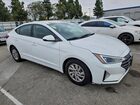2019 Hyundai Elantra Se White vin: 5NPD74LF5KH440130