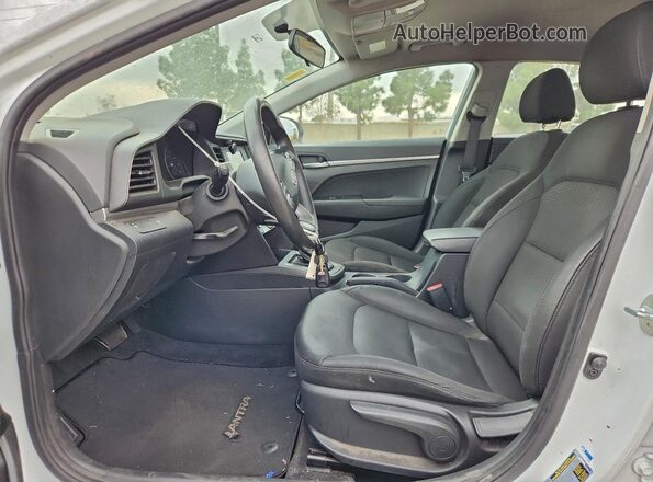 5NPD74LF5KH440130 2019 HYUNDAI ELANTRA White Widok wnętrza z przodu