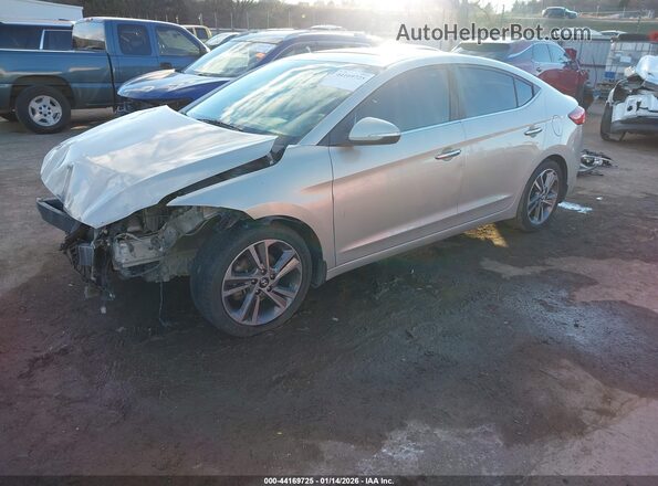 5NPD84LF0HH068993 2017 HYUNDAI ELANTRA Silver Vista tres cuartos delantera izquierda