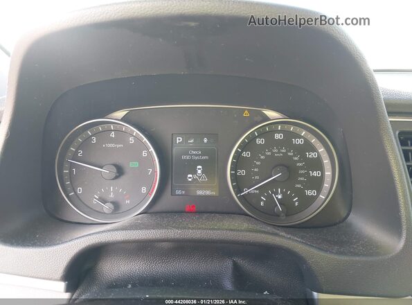 5NPD84LFXJH223118 2018 HYUNDAI ELANTRA Красный Вид задних сидений