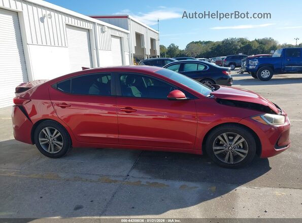 5NPD84LFXJH223118 2018 HYUNDAI ELANTRA Красный Вид задней части салона