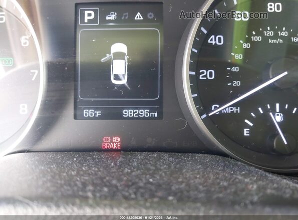 5NPD84LFXJH223118 2018 HYUNDAI ELANTRA Красный 