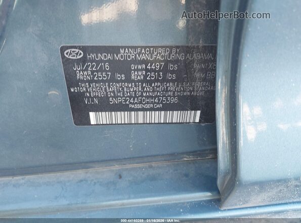 5NPE24AF0HH475396 2017 HYUNDAI SONATA Blue Widok komory silnika