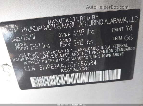 5NPE24AF0JH656584 2018 HYUNDAI SONATA Silver Widok komory silnika