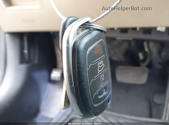 5NPE24AF3GH291018 2016 HYUNDAI SONATA Черный Вид панели приборов