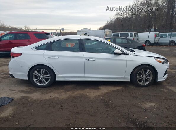 5NPE34AF2JH612017 2018 HYUNDAI SONATA White Widok zestawu wskaźników