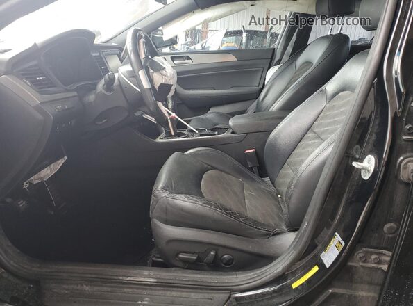 5NPE34AF5KH735652 2019 HYUNDAI SONATA Черный Вид салона спереди