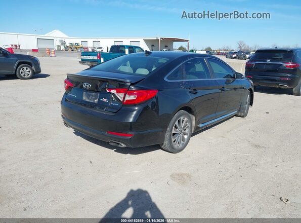 5NPE34AF7GH271870 2016 HYUNDAI SONATA Черный Задняя правая четверть