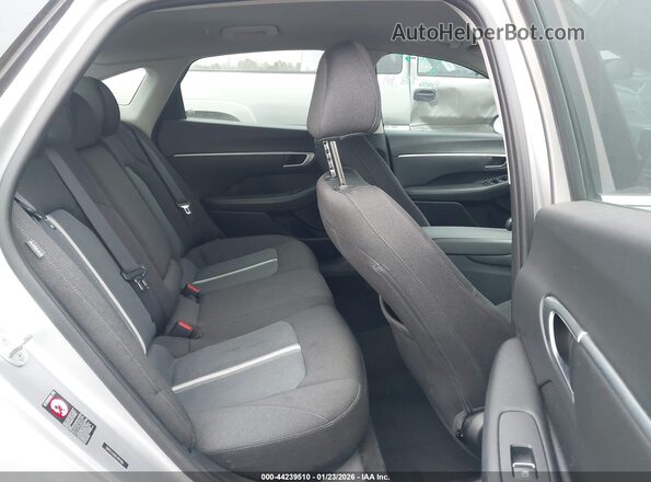 5NPEF4JA0LH017486 2020 HYUNDAI SONATA Silver Widok naklejki z numerem VIN
