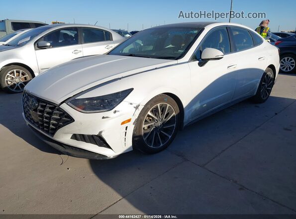 5NPEH4J24MH067909 2021 HYUNDAI SONATA Белый Передняя левая четверть