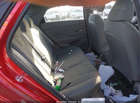 5NPLM4AG4PH119364 2023 HYUNDAI ELANTRA Красный Вид задних сидений