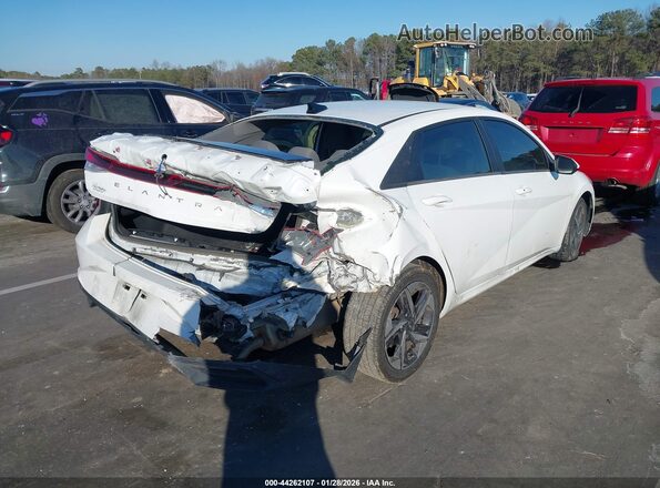 5NPLS4AG2PH115013 2023 HYUNDAI ELANTRA Белый Задняя правая четверть