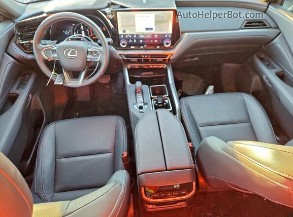 5TDAAAA62RS010601 2024 LEXUS TX Угольный Вид панели приборов