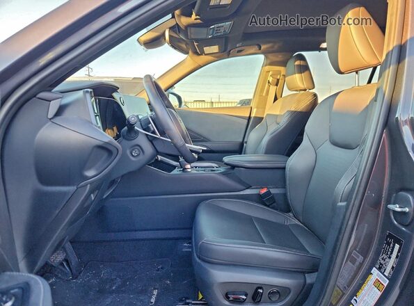 5TDAAAA62RS010601 2024 LEXUS TX Угольный Вид салона спереди