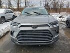 2025 Toyota Grand Highlander Platinum Gray vin: 5TDAAAB50SS097488