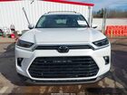 2026 Toyota Grand Highlander Platinum White vin: 5TDAAAB50TS113237