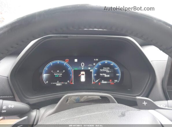 5TDAAAB5XSS096185 2025 TOYOTA GRAND HIGHLANDER White Widok tylnych siedzeń