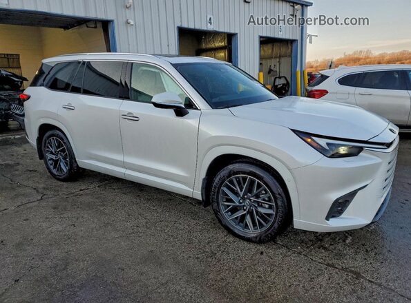 5TDAAAB65SS035576 2025 LEXUS TX Белый Передняя правая четверть