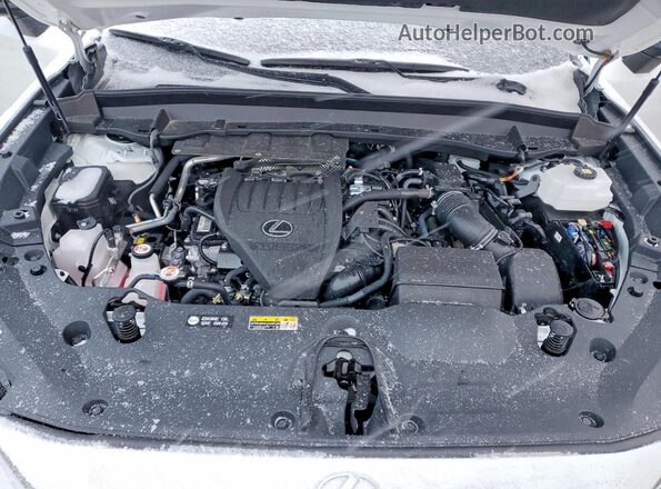 5TDABAB66TS016789 2026 LEXUS TX White Widok komory silnika
