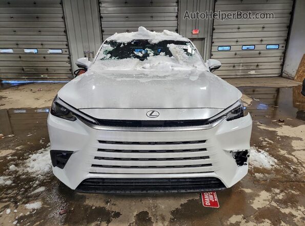 5TDACAC66TS001320 2026 LEXUS TX Белый Вид спереди