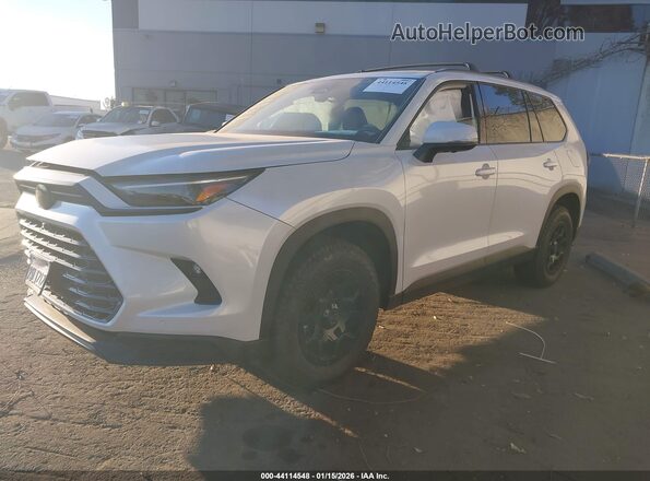 5TDADAB52SS012156 2025 TOYOTA HIGHLANDER HYBRID White Передня ліва чверть