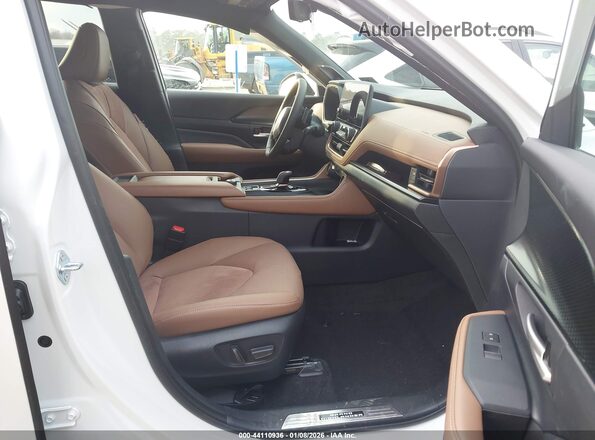 5TDADAB55TS031821 2026 TOYOTA HIGHLANDER HYBRID White Vista interior delantera