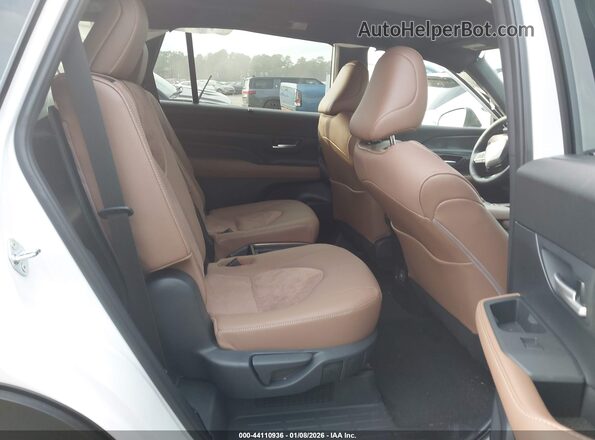 5TDADAB55TS031821 2026 TOYOTA HIGHLANDER HYBRID White Vista de la etiqueta del VIN