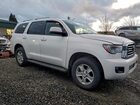 2021 Toyota Sequoia Sr5 Белый vin: 5TDAY5B18MS184588
