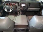 2017 Toyota Sequoia Sr5 White vin: 5TDBW5G11HS150758
