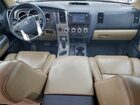 2016 Toyota Sequoia Sr5 Серый vin: 5TDBY5G12GS145643