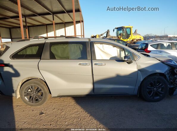 5TDCSKFC2RS133227 2024 TOYOTA SIENNA Серый Вид задней части салона