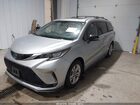 2023 Toyota Sienna 25th Anniversary Edition Silver vin: 5TDCSKFC4PS083444