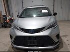 2023 Toyota Sienna 25th Anniversary Edition Silver vin: 5TDCSKFC4PS083444