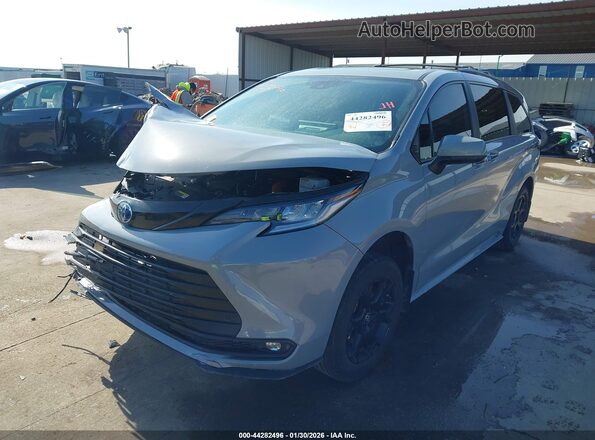 5TDCSKFC9SS191051 2025 TOYOTA SIENNA Gray Առջևի ձախ երեք քառորդ տեսարան